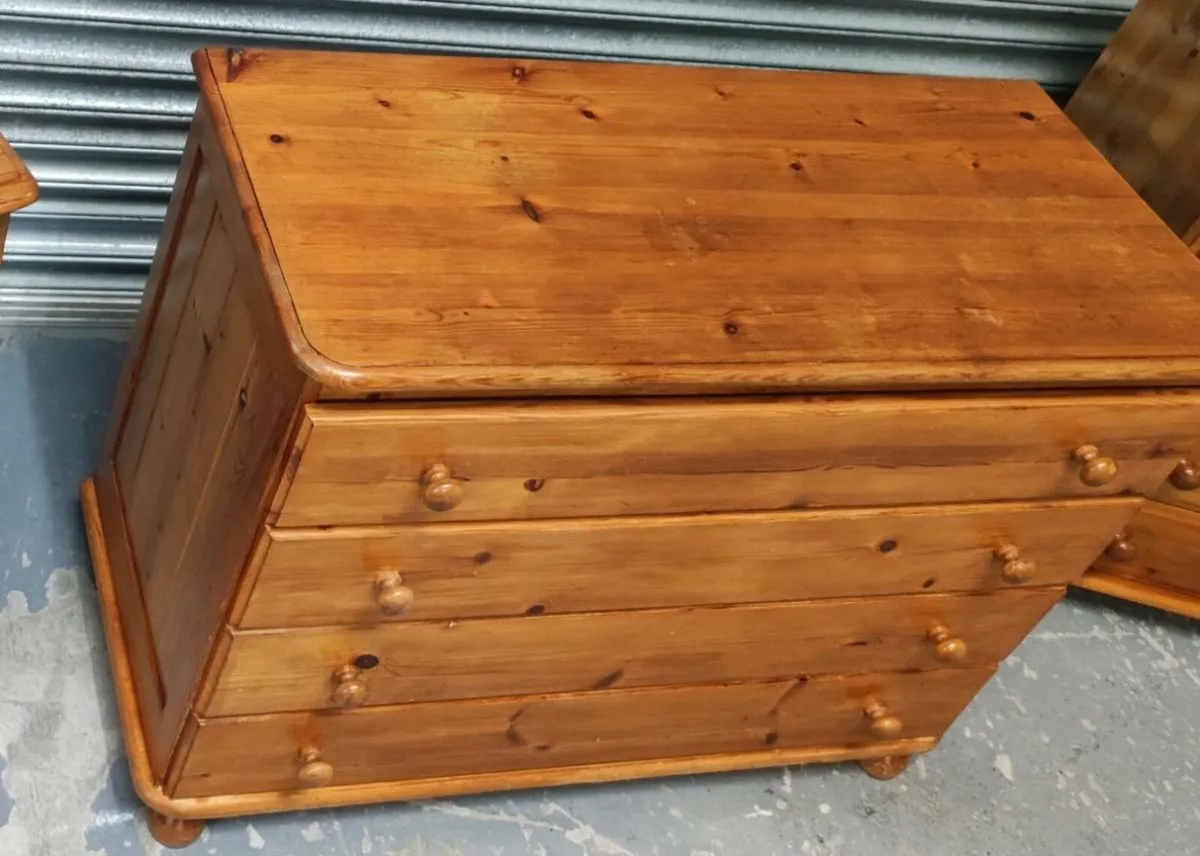 Pine chest of drawers *delivery - Image 4