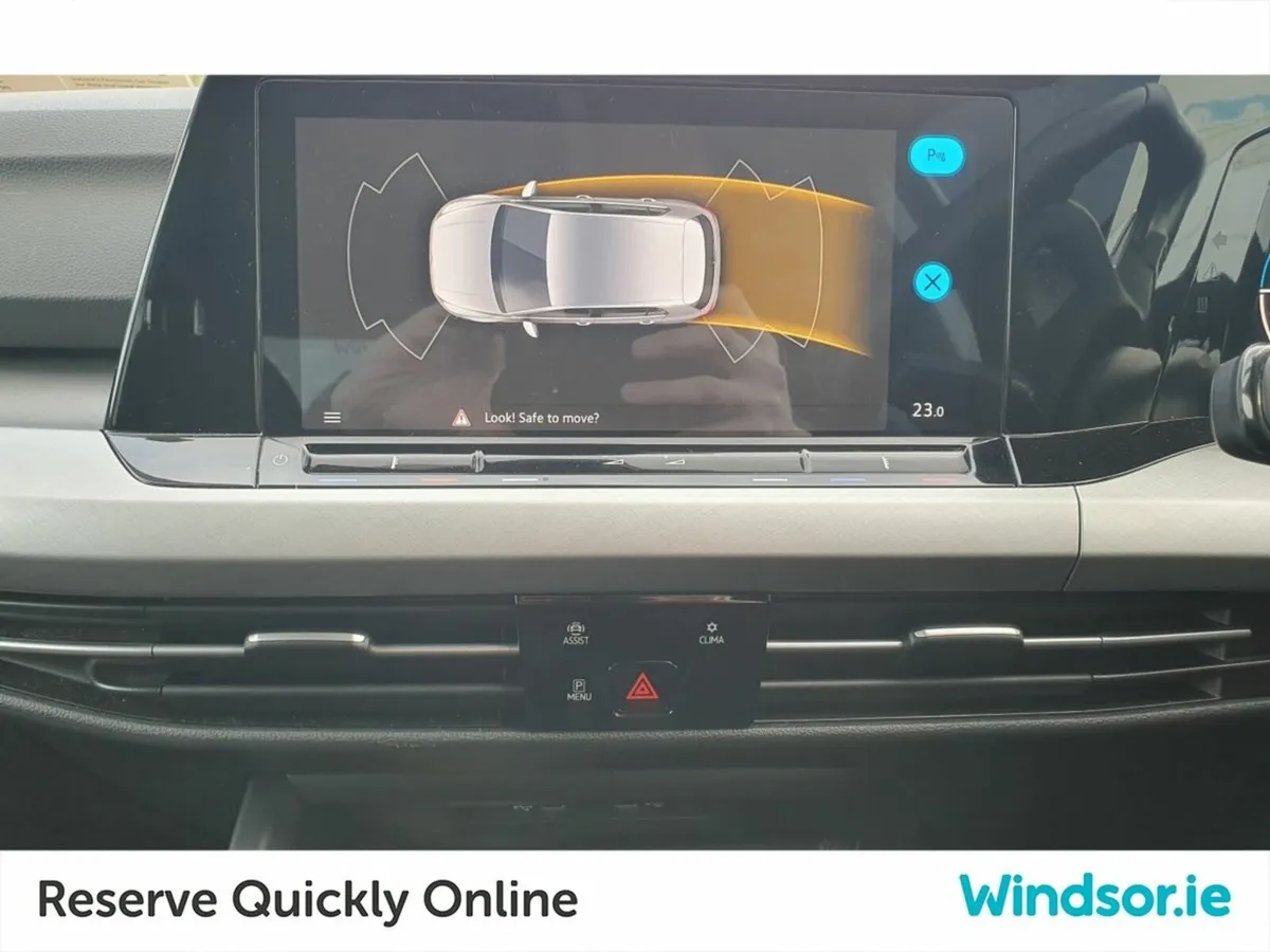 Volkswagen Golf 1.0 TSI 110HP  Life **Price Includ - Image 4