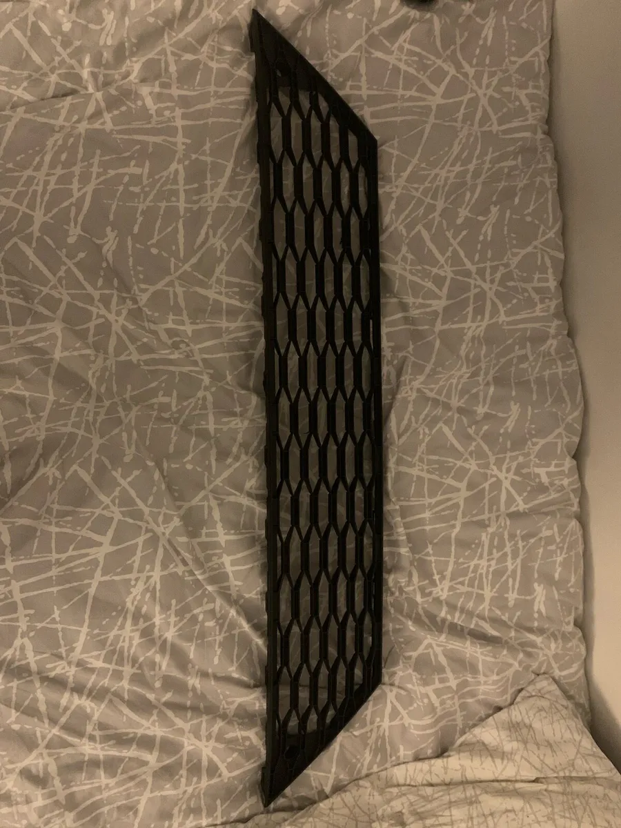 Seat Leon Fr 2013-2016 front grille - Image 2