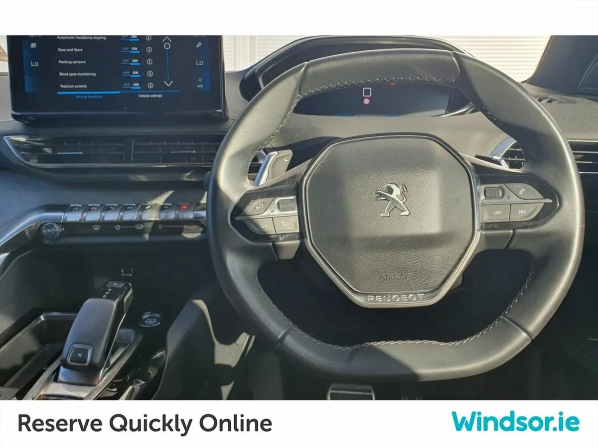 Peugeot 5008 1.5 BlueHDi  130bhp Allure Auto **Pri - Image 4