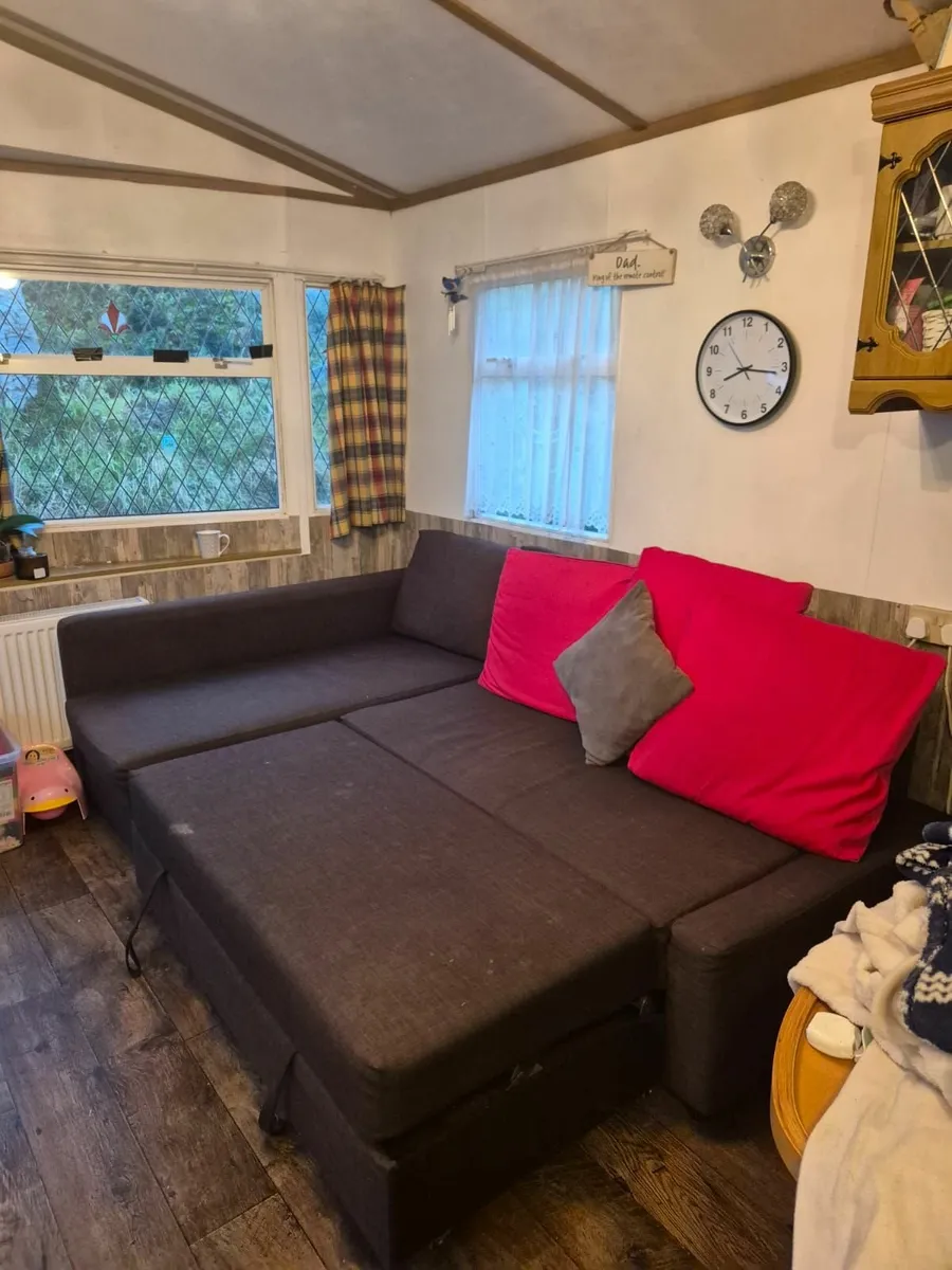 Corner couch - Image 2