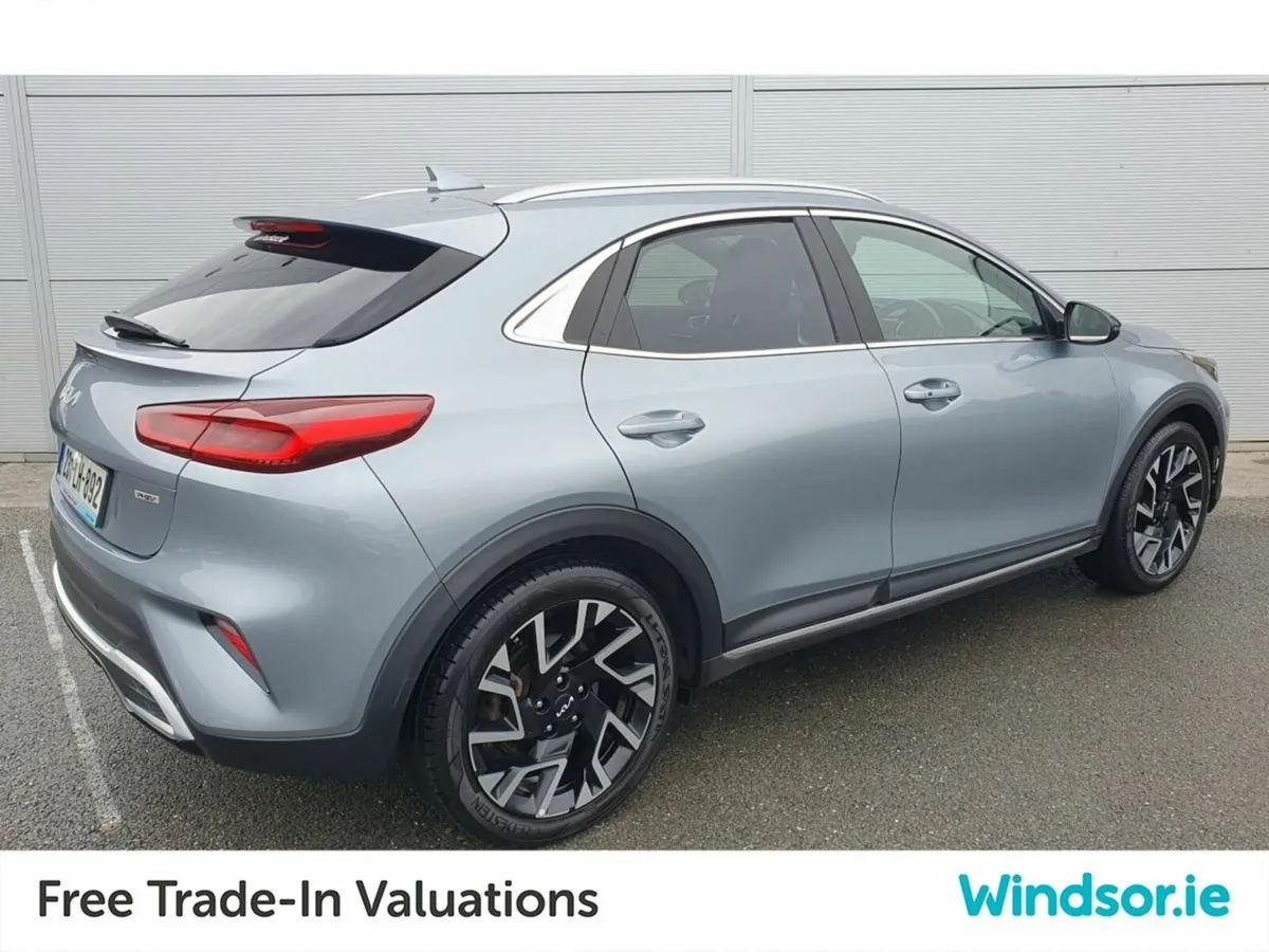 Kia XCeed 1.6 GDI Petrol Plug-in Hybrid - Image 3