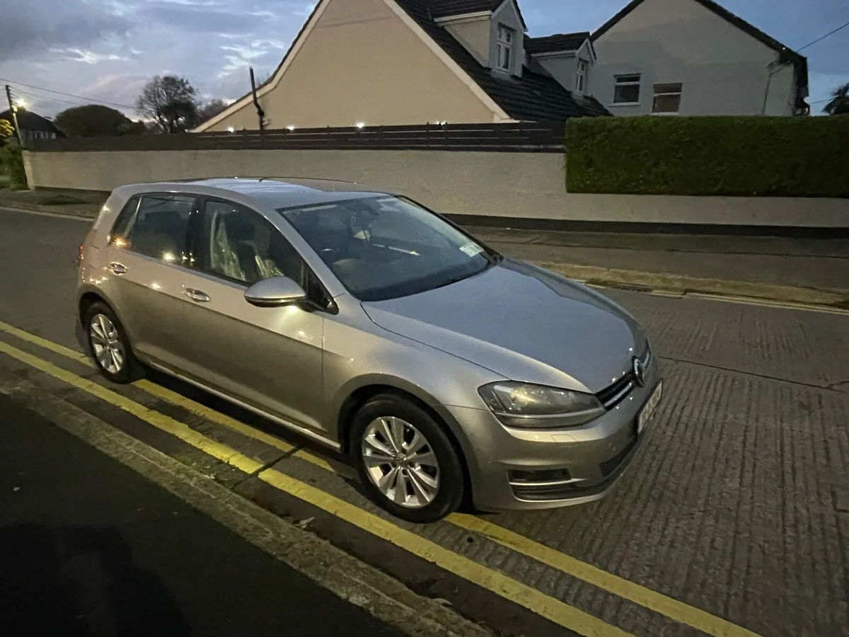 GOLF 1.2L SILVER AUTOMATIC 5 door - Image 2