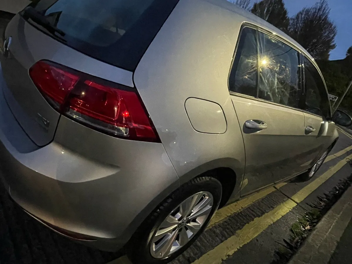 GOLF 1.2L SILVER AUTOMATIC 5 door - Image 4