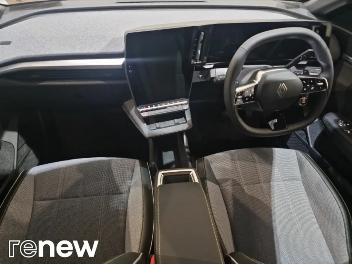 Renault Megane E-Tech EV60 Techno - Image 3