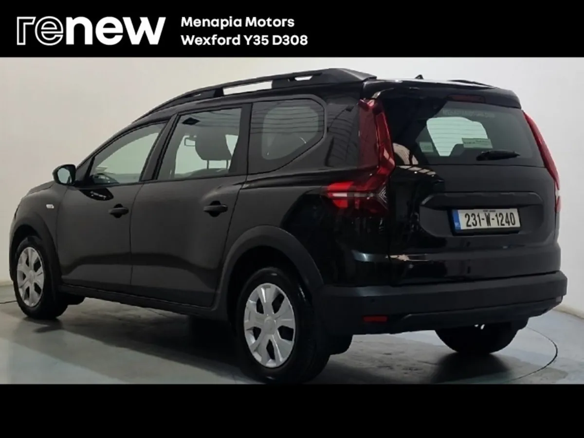 Dacia Jogger TCe 110 Essential 7 Seater - Image 4