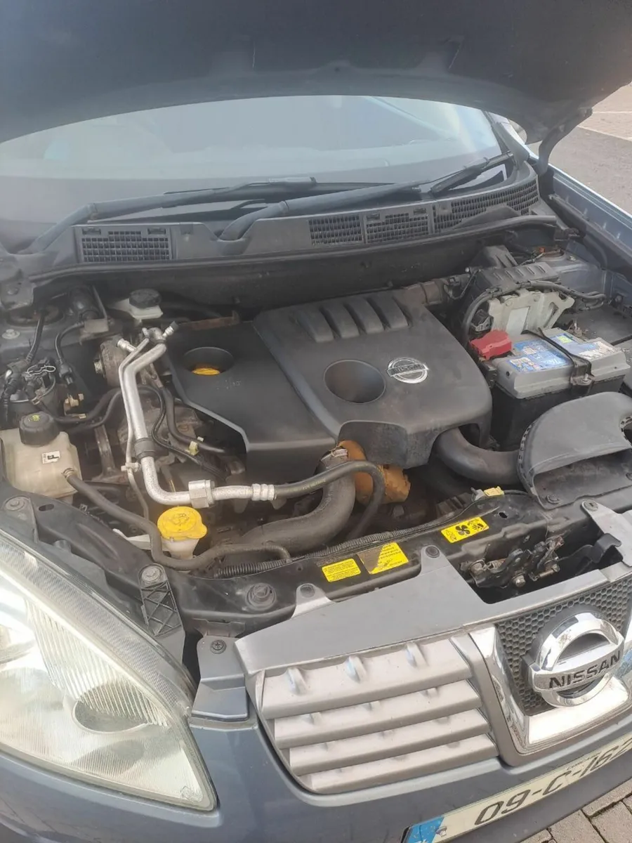 Nissan Qashqai 2009 - Image 2