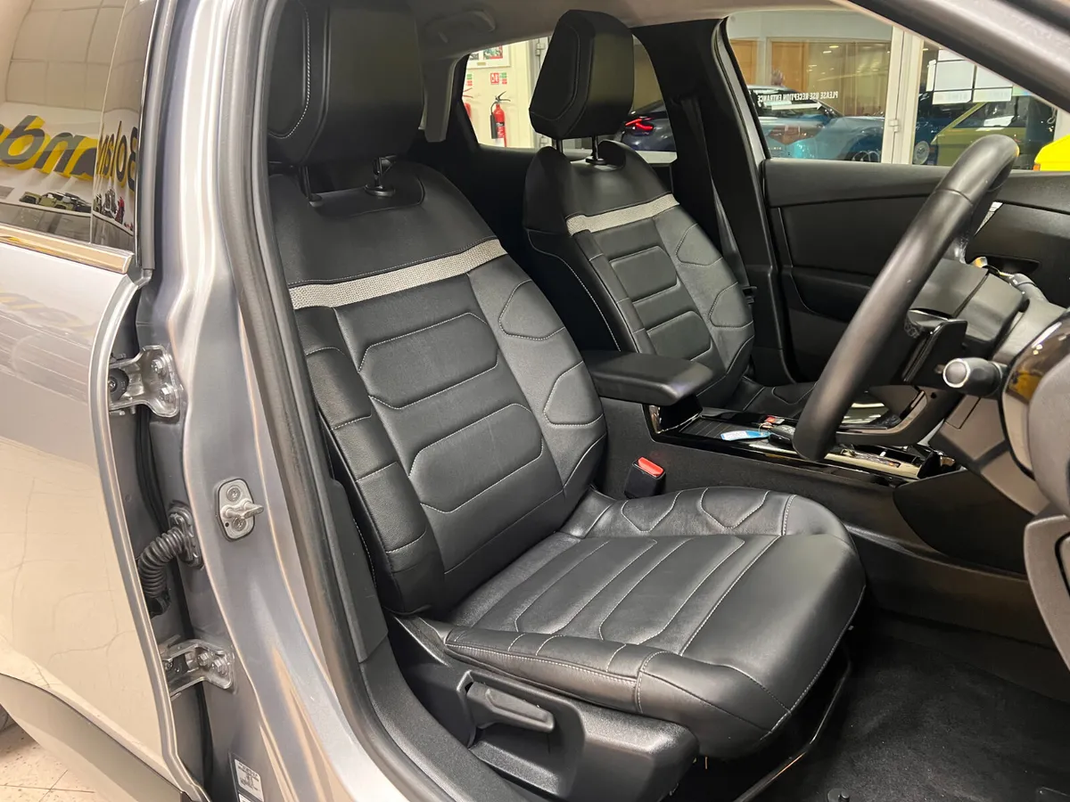 AUTOMATIC Massive Spec Full Leather As New - Image 2