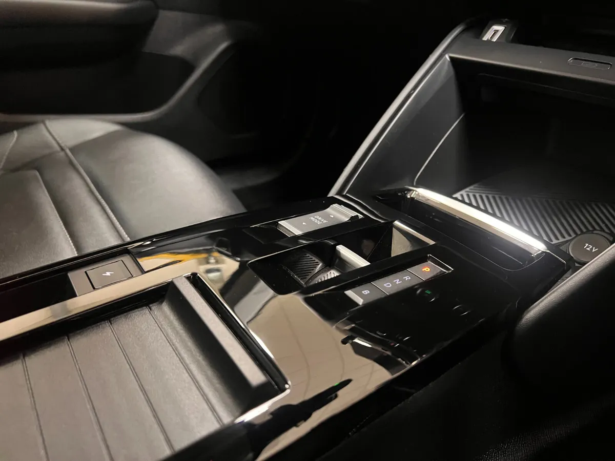 AUTOMATIC Massive Spec Full Leather As New - Image 4