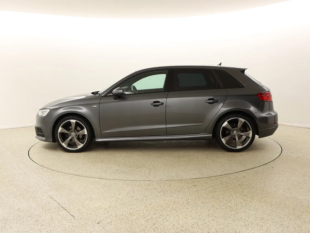 2016 AUDI A3 1.6 TDI 110 S-LINE BLACK ED NEW MODEL - Image 4