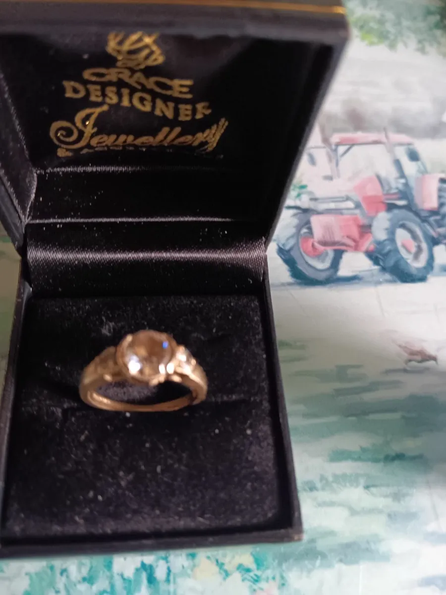 9ct gold ring - Image 4