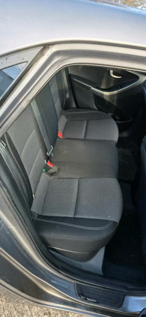 Braking Hyundai i30 1.4 CRDi 2012 - Image 3
