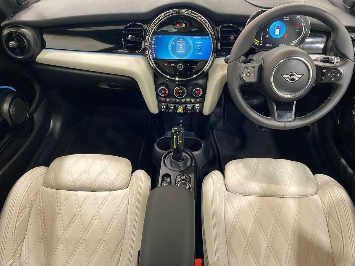 MINI HATCH Electric Level 3 - Image 4