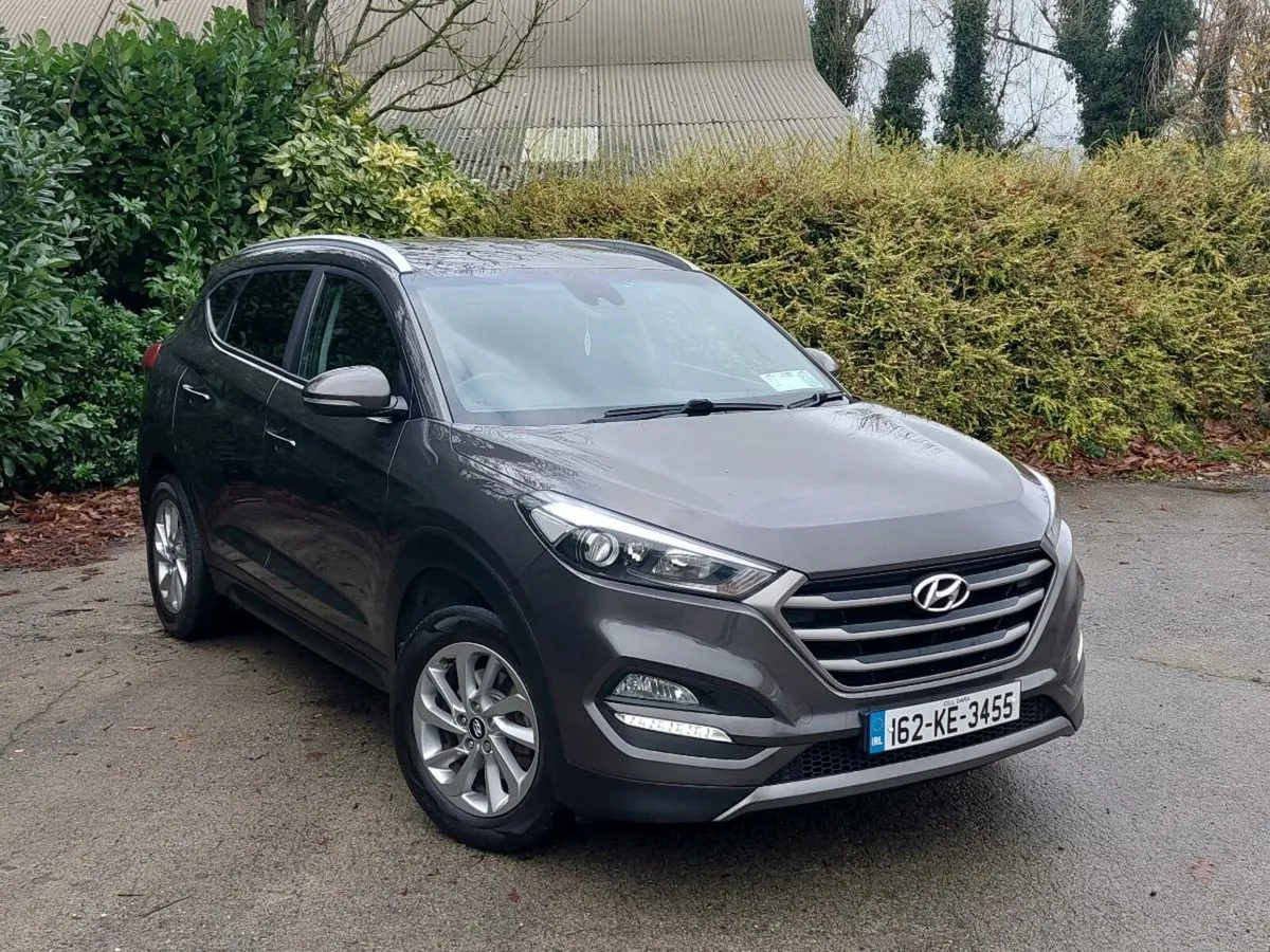 €10995 HYUNDAI TUCSON 1.7CRDI SE NAV - Image 2