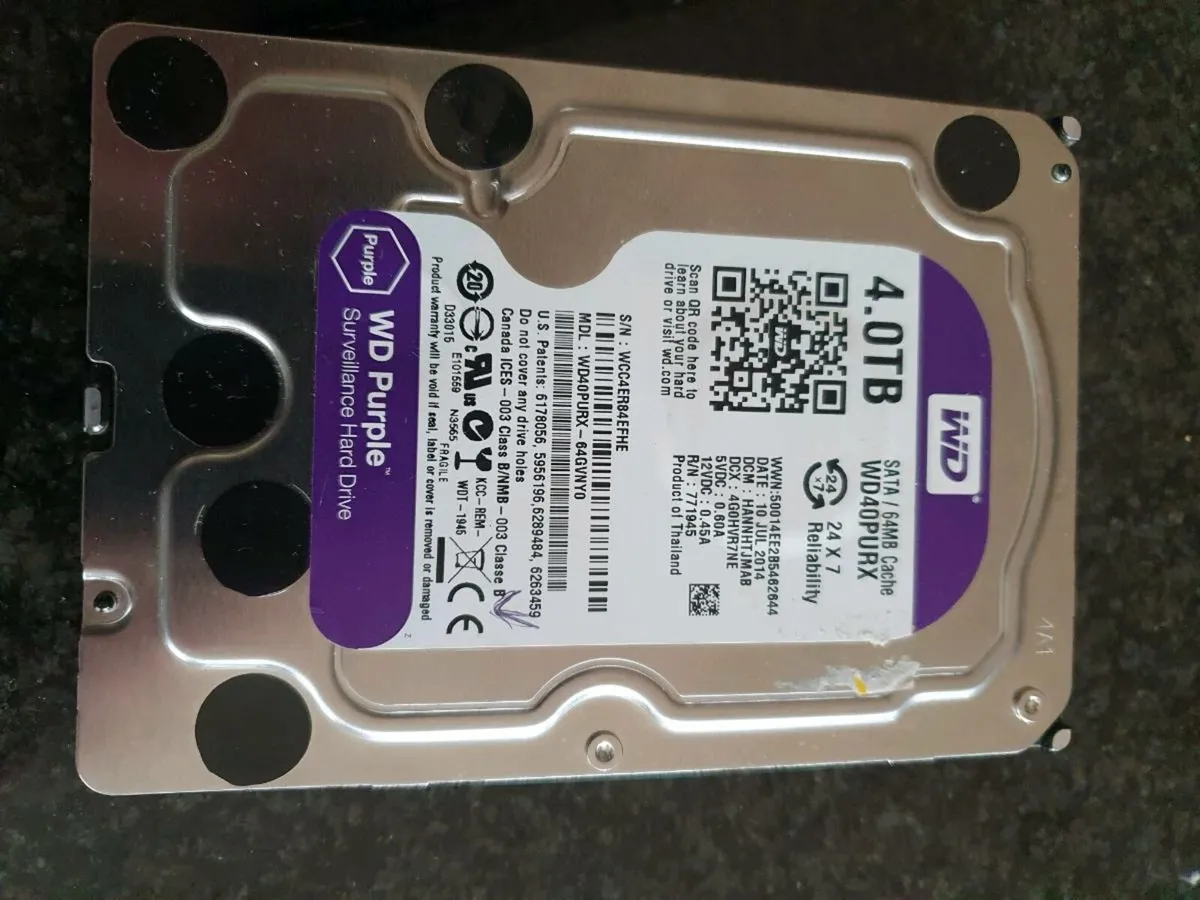 4 TB WD  hard drive - Image 1
