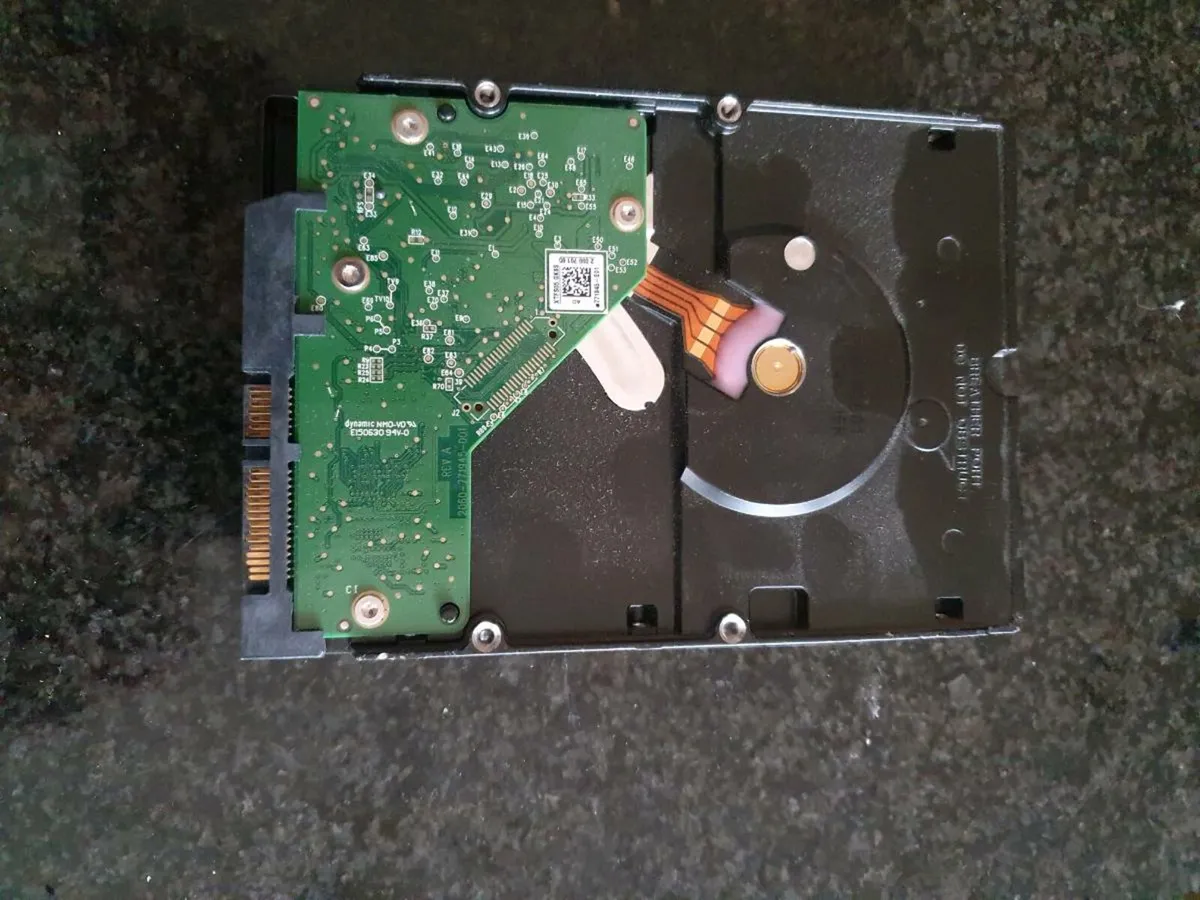 4 TB WD  hard drive - Image 2