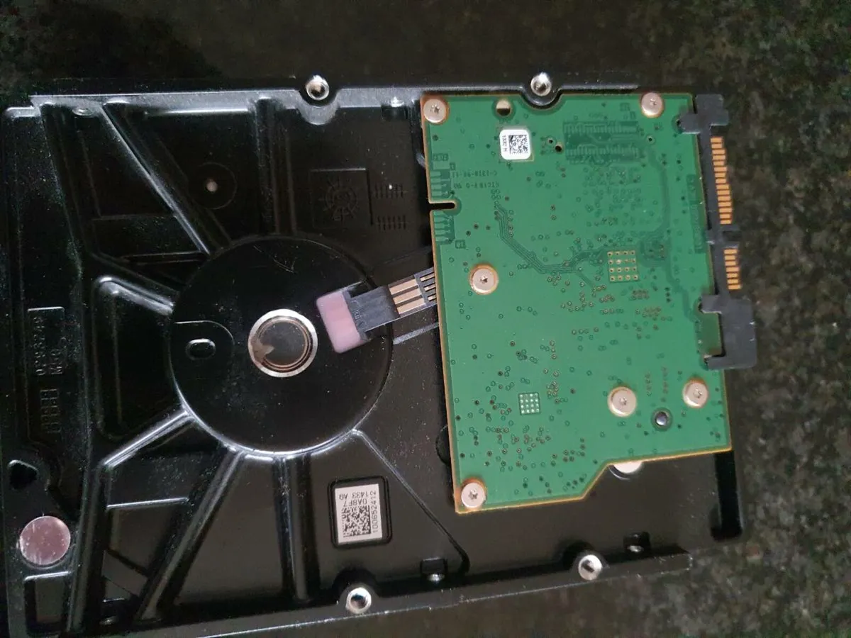 Sesgat 2 TB hard drive - Image 2