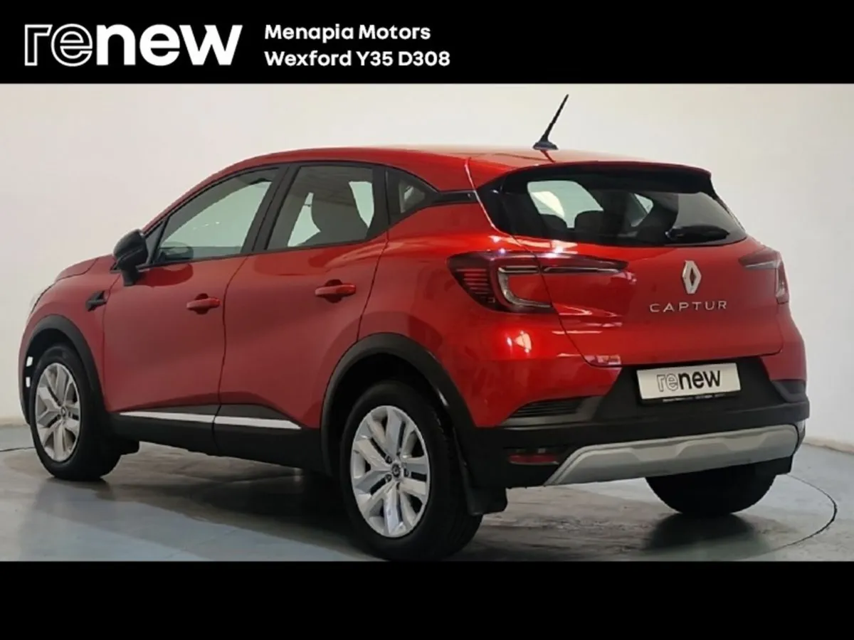 Renault Captur TCe 100 Play - Image 4