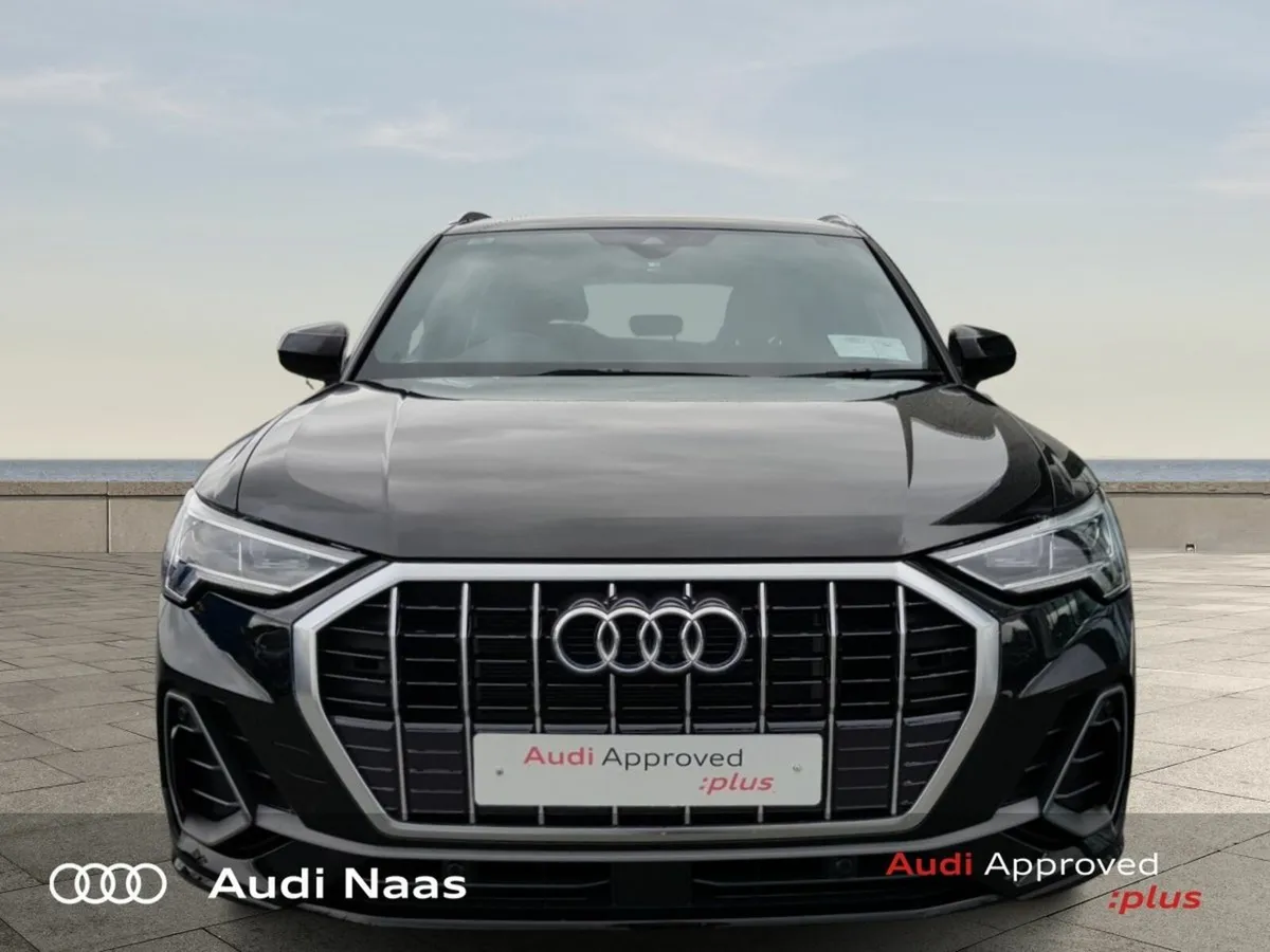Audi Q3 45 TFSI E S Tronic S line - Image 2