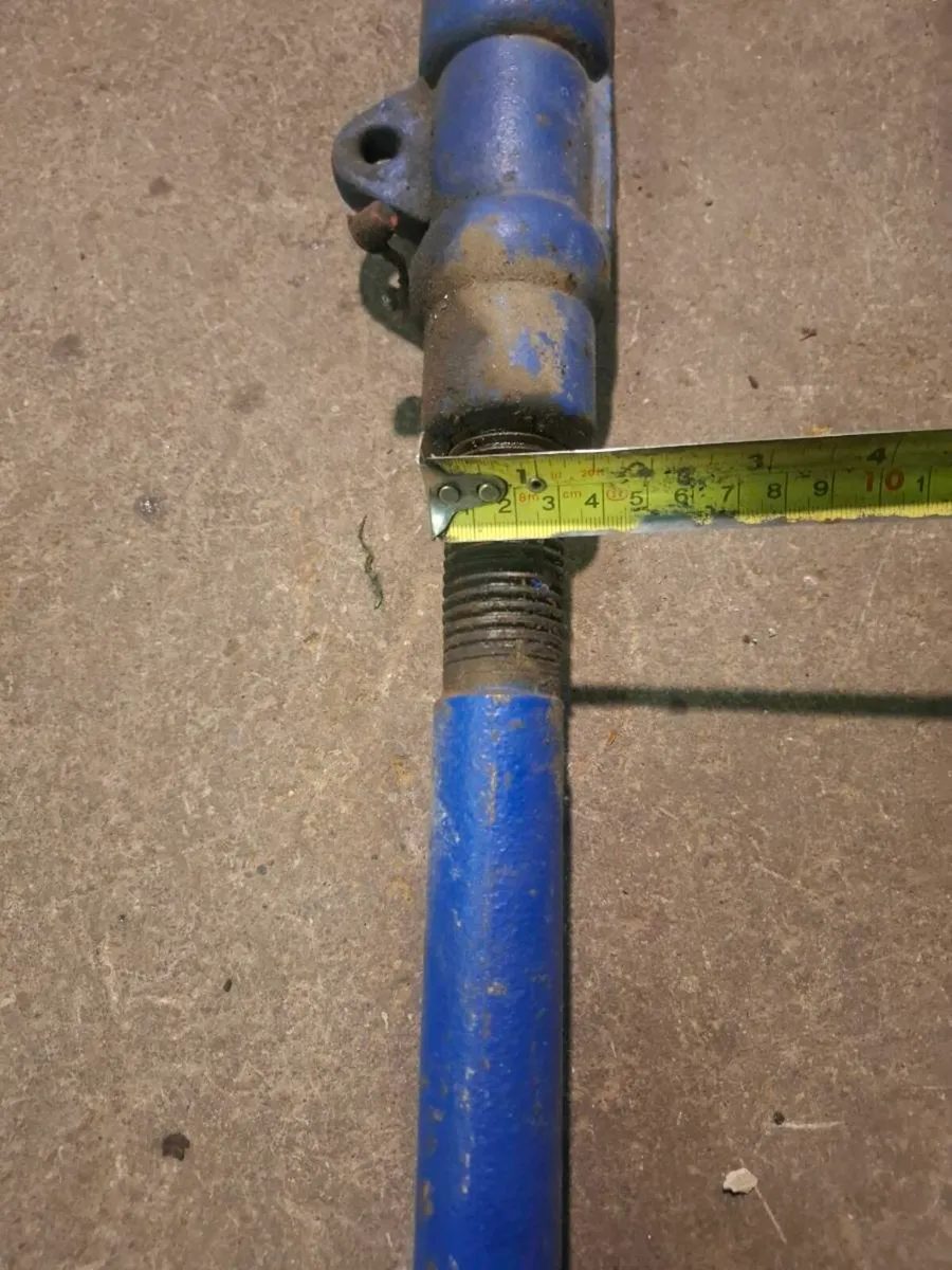 Ford lift arm adjusters - Image 3