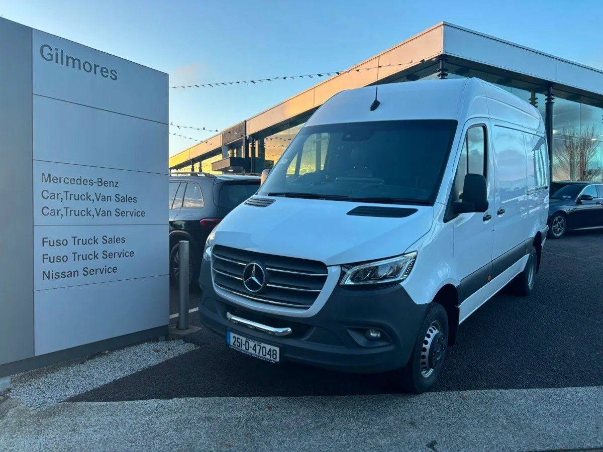 Mercedes-Benz Sprinter 519 MWB High Roof Automatic - Image 1