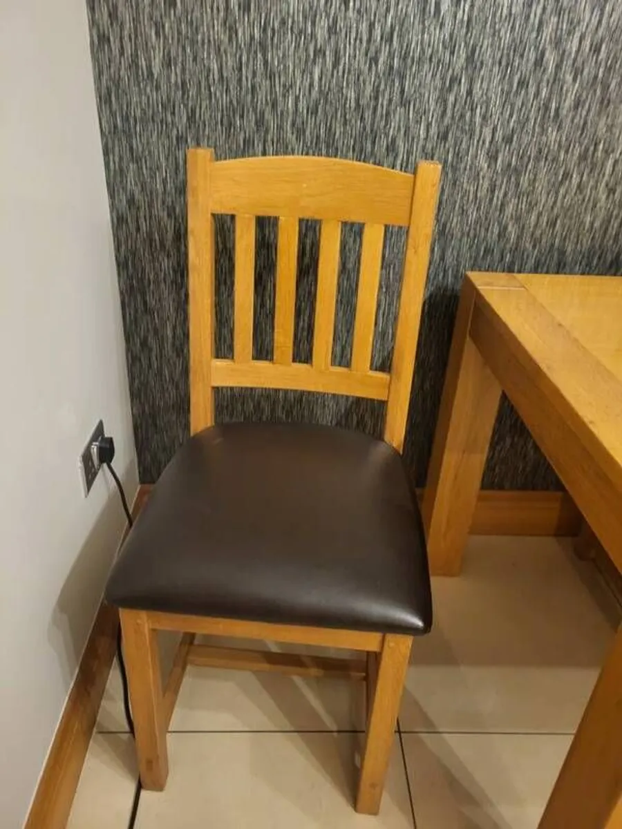 Solid Wood Table n 5 Chairs - Image 3