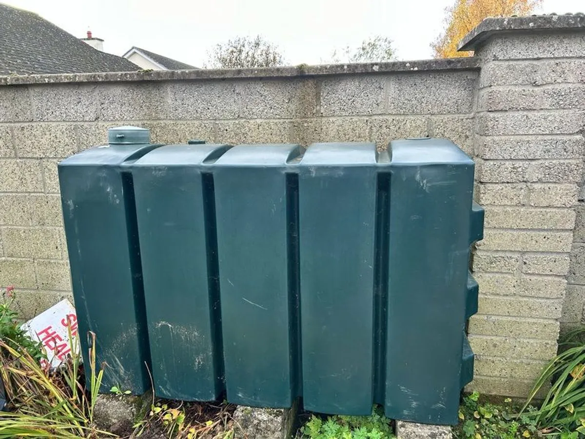 R1200 Oil tank - Image 2