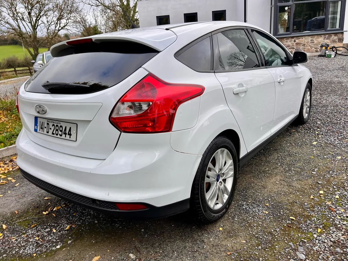 Ford Focus 2014 Commercial One Owner Plus Demo - Image 4