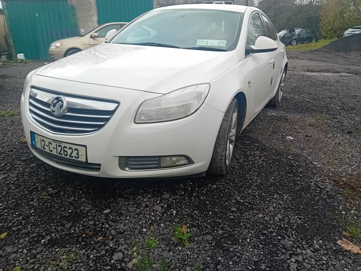 Vauxhall Insignia 2012 - Image 1