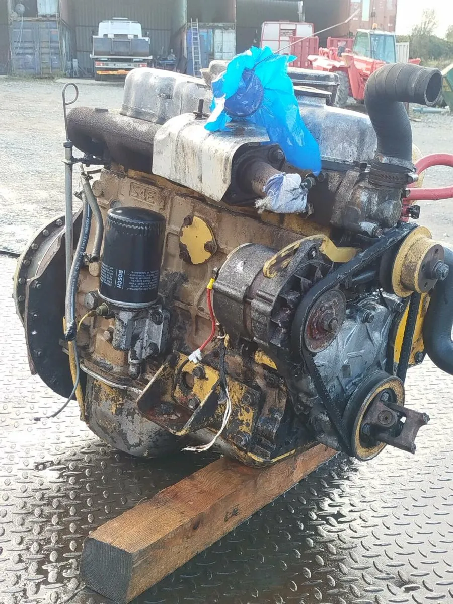 Mitsubishi S4E engine - Image 2