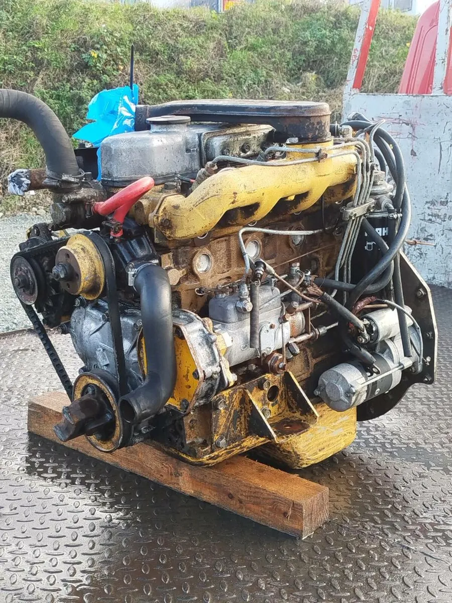 Mitsubishi S4E engine - Image 4