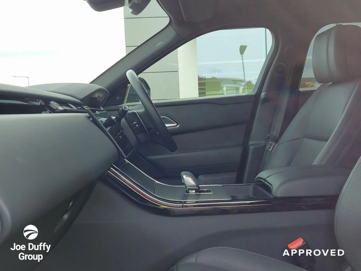 Land Rover Range Rover Velar Dynamic HSE P400 PHEV - Image 4