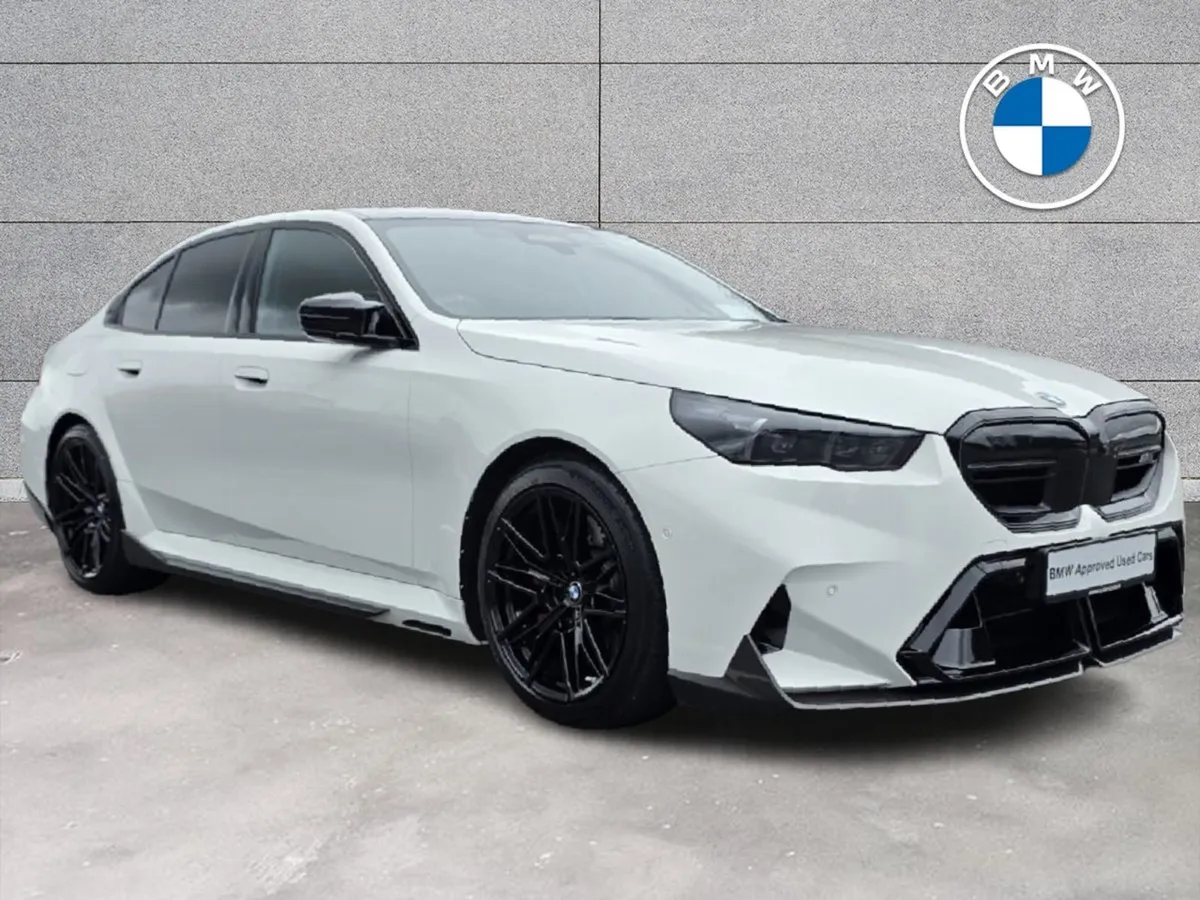 BMW M5 Saloon - Image 1