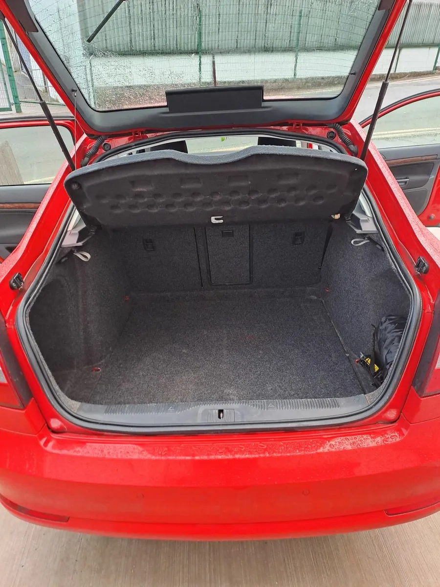 Skoda Octavia 2012 - Image 4