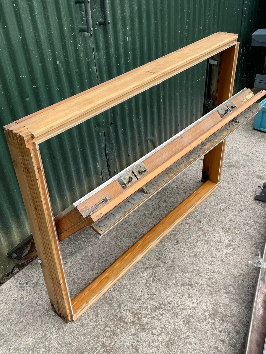 VELUX windows and flashing - Image 4