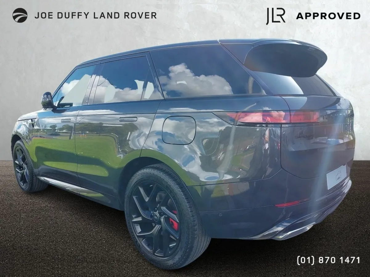 Land Rover Range Rover Sport 3.0 Dynamic SE PHEV * - Image 3