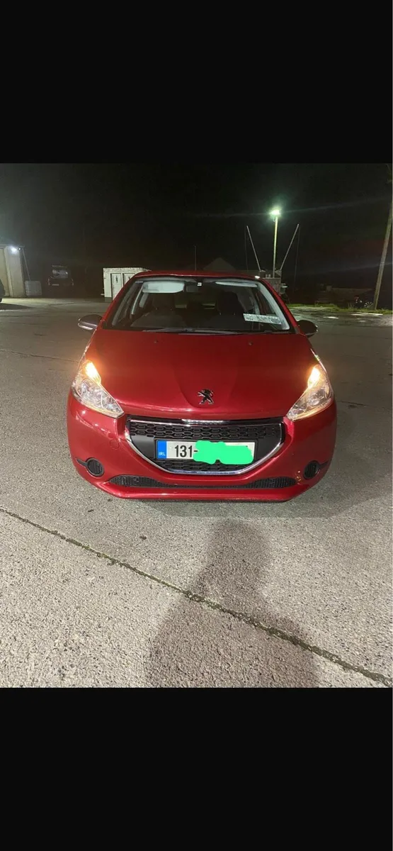 Peugeot 208 1ltr petrol - Image 3