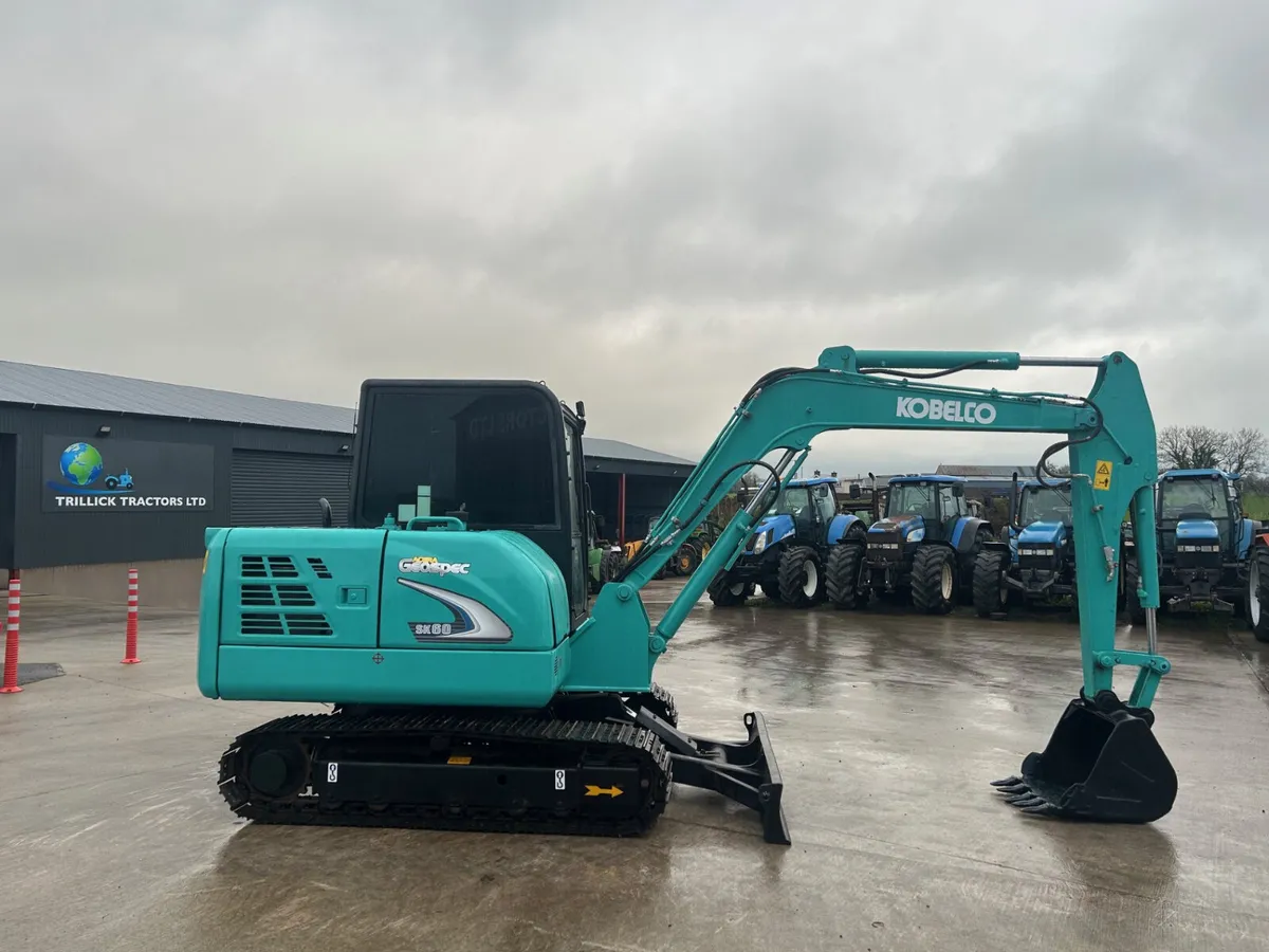 2017 Kobelco SK 60-8 - Image 1