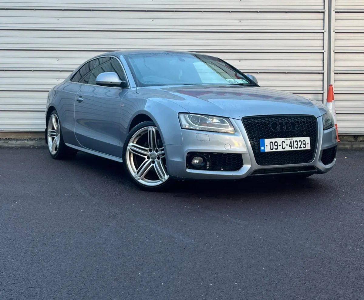 Audi A5 - Image 1