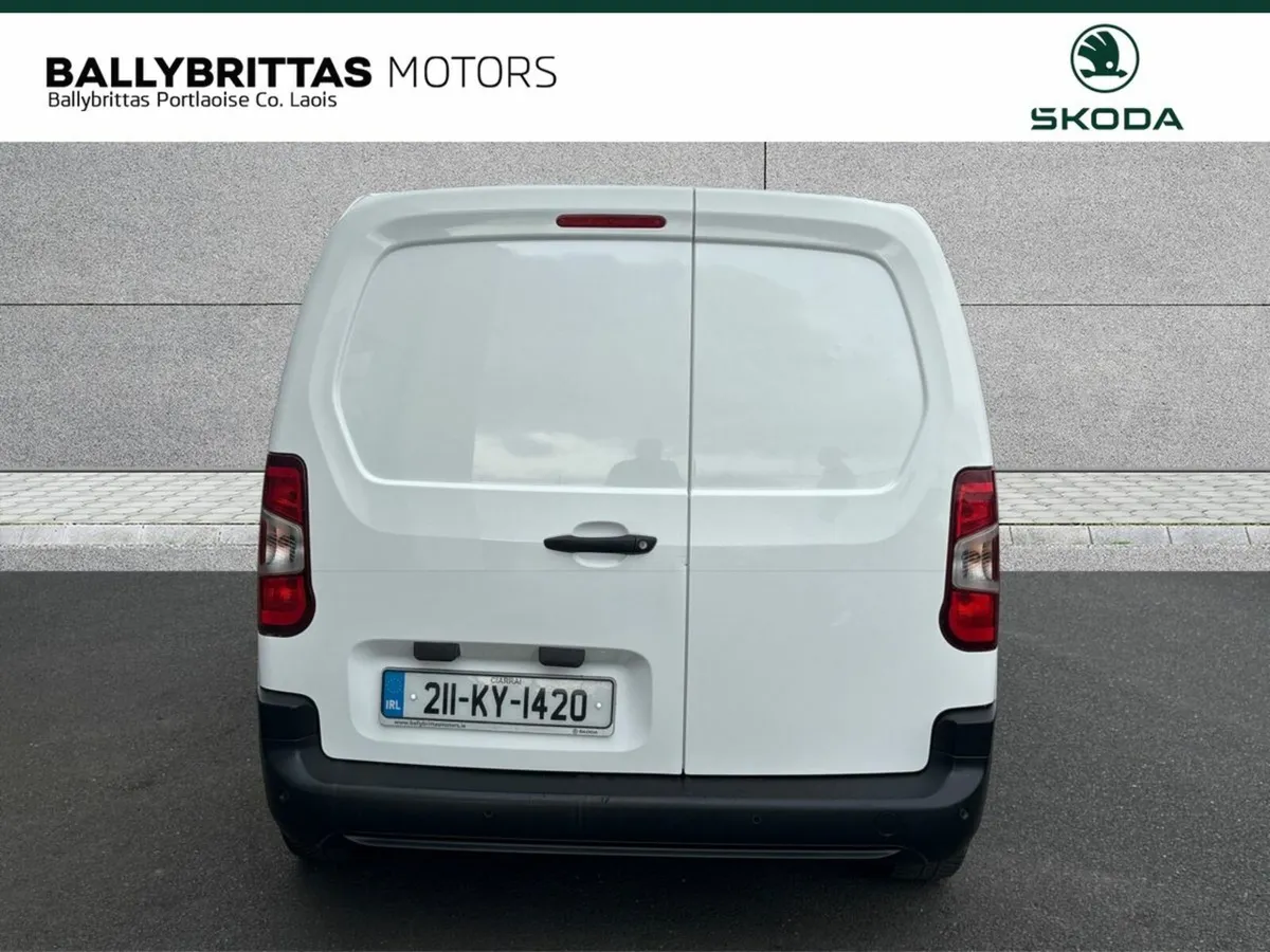 Citroen Berlingo Enterprise 1.5 BLUE HDI - Image 4