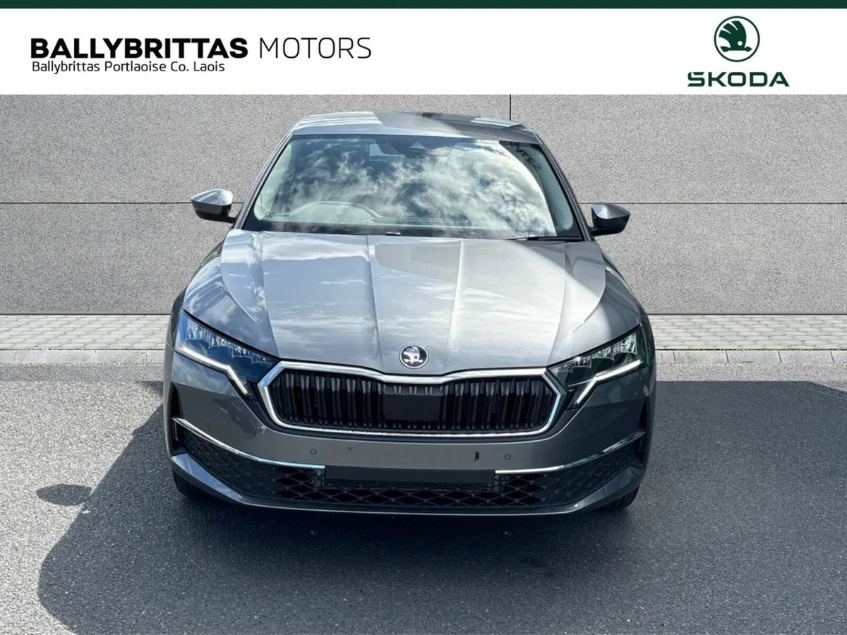 Skoda Octavia Selection 1.5TSI 115HP - Image 3