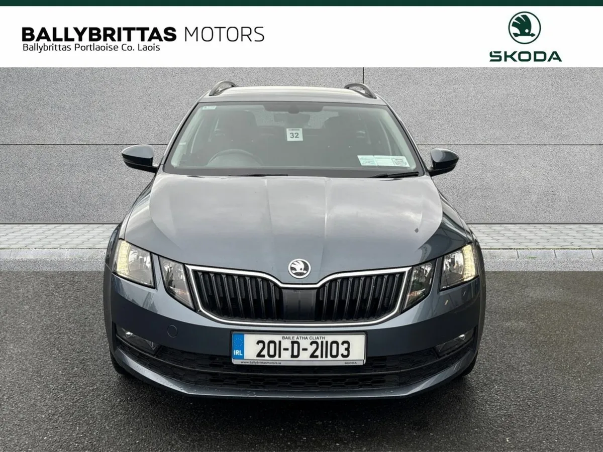 Skoda Octavia COMBI Ambition 1.6TDI 115HP - Image 3