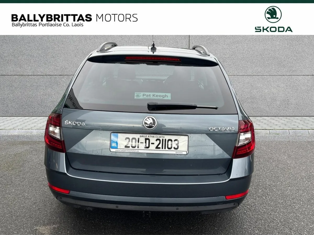 Skoda Octavia COMBI Ambition 1.6TDI 115HP - Image 4