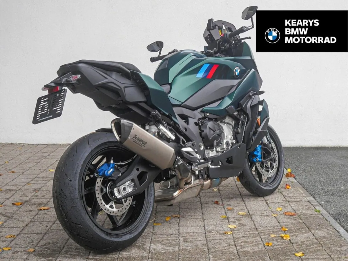 BMW M 1000 XR - Image 3