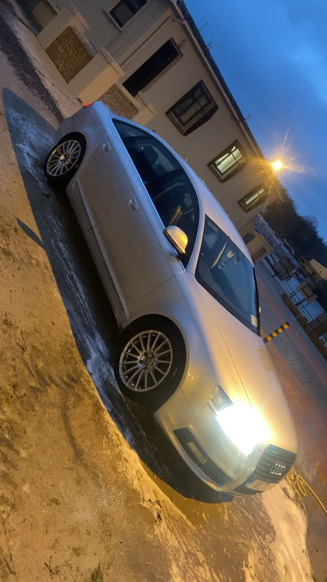 Audi A6 - Image 1