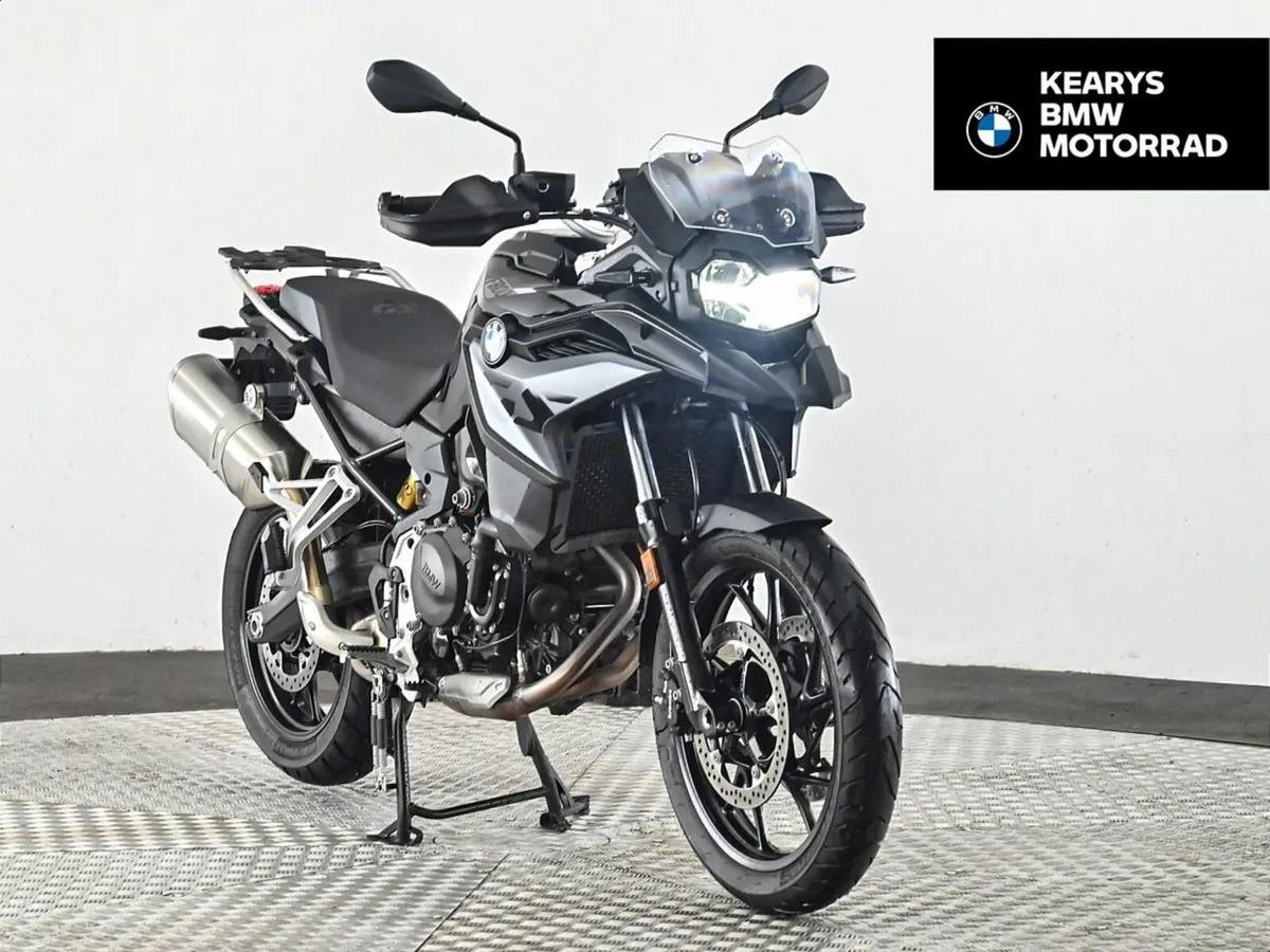 BMW F 800 GS 0.9 - Image 1