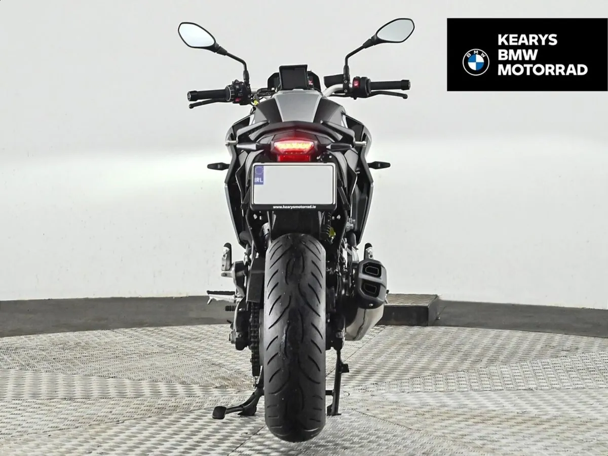 BMW F 900 R 0.9 - Image 4