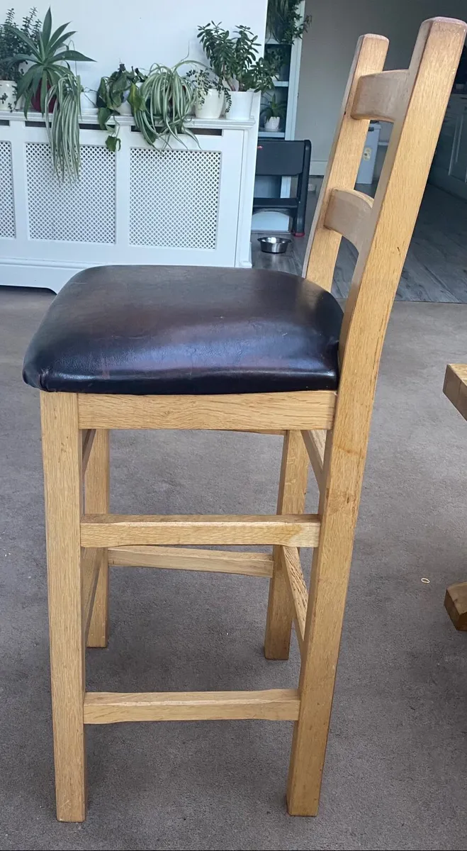 Bar chairs - Image 1