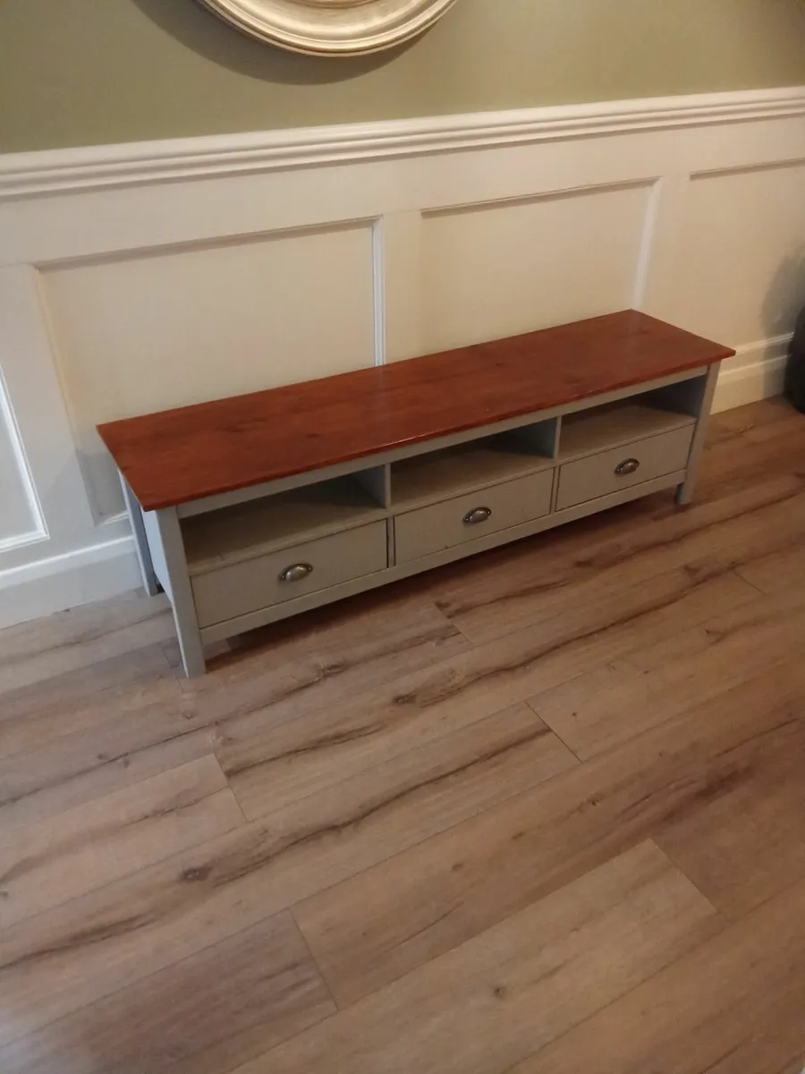 Tv unit - Image 2