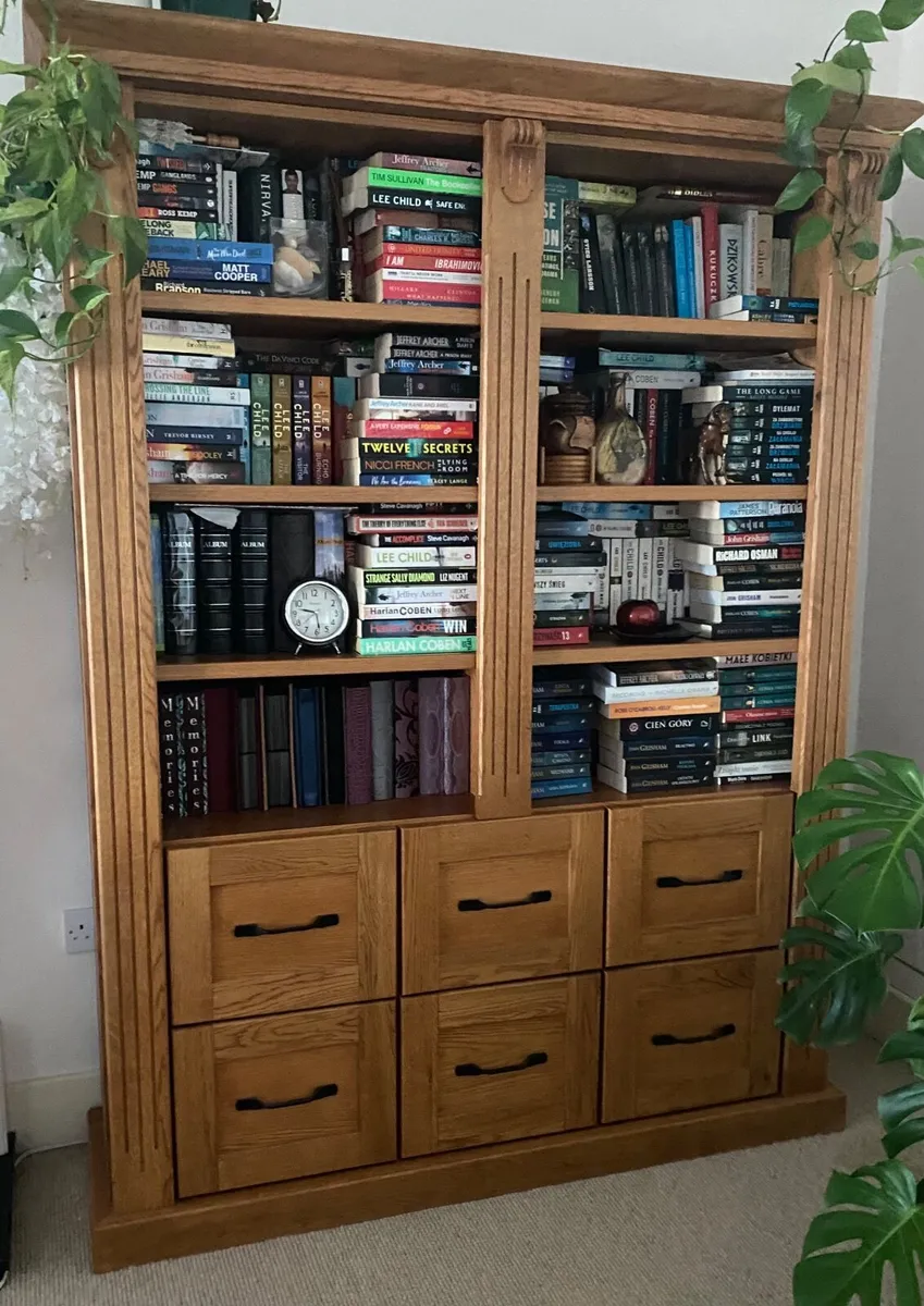 Tv Table and book case - Image 2